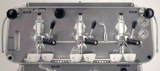 E-61 staje się prototypem ówczesnych ekspresów do kawy