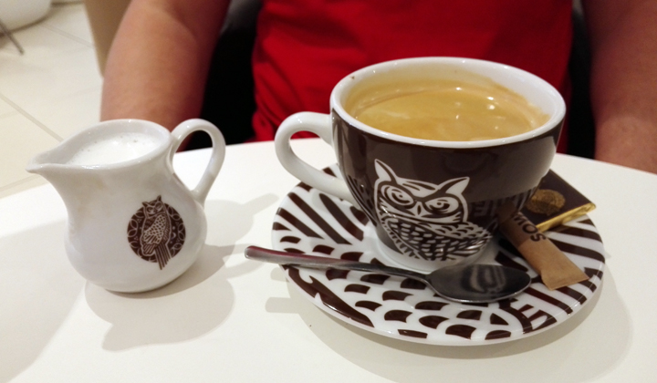 Jak smakuje kawa w cukierni Sowa?