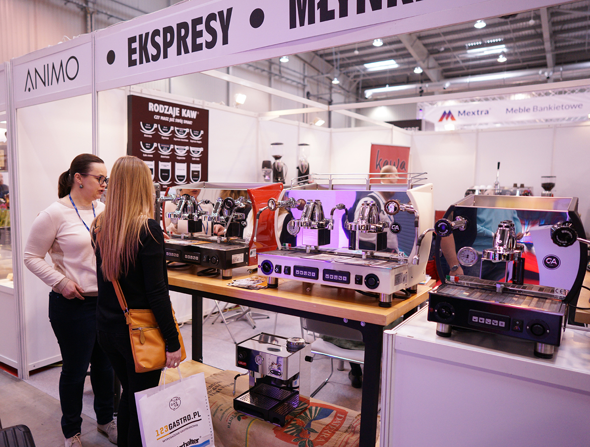 Żadna kawiarnia nie pogardziłaby takim sprzętem na swojej ladzie.