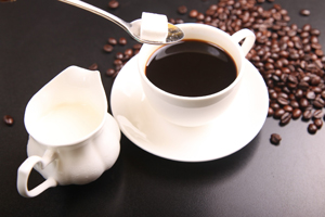 Różne rodzaje kawy na bazie espresso - bez dodatków